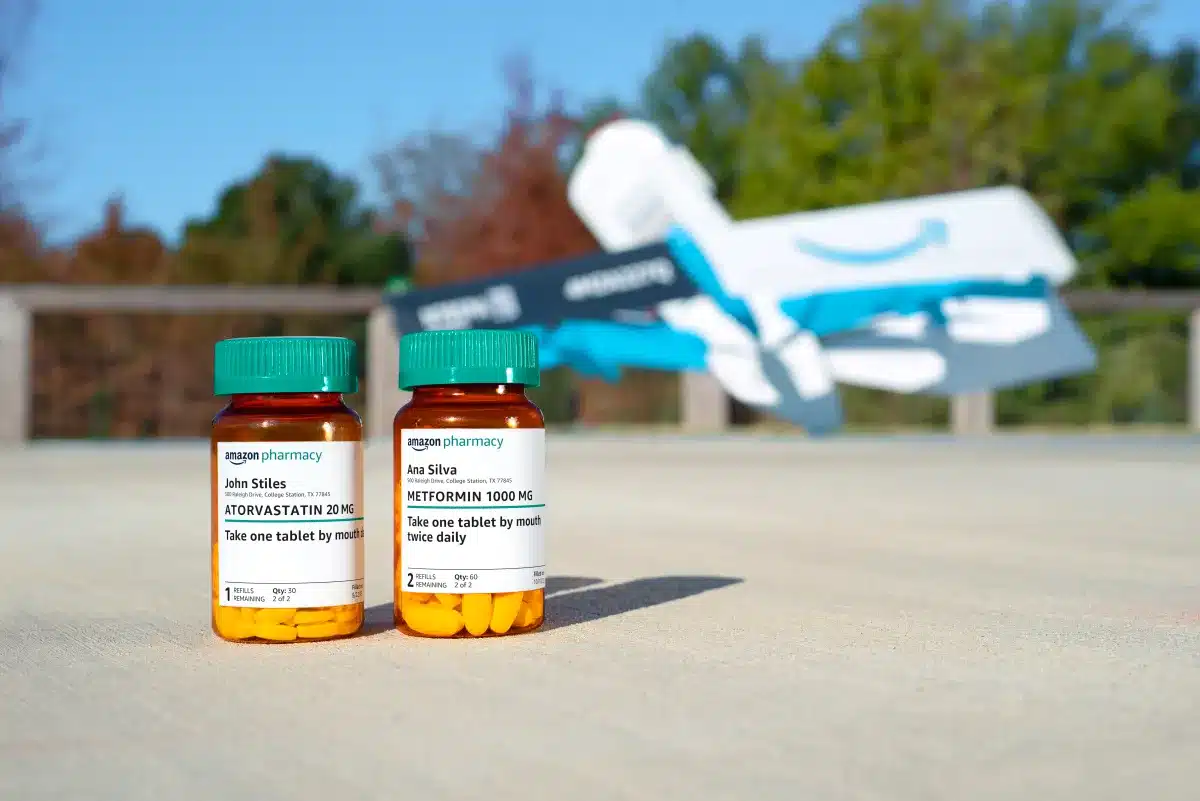 Η Amazon ξεκινά την παράδοση φαρμάκων με drones στο Τέξας