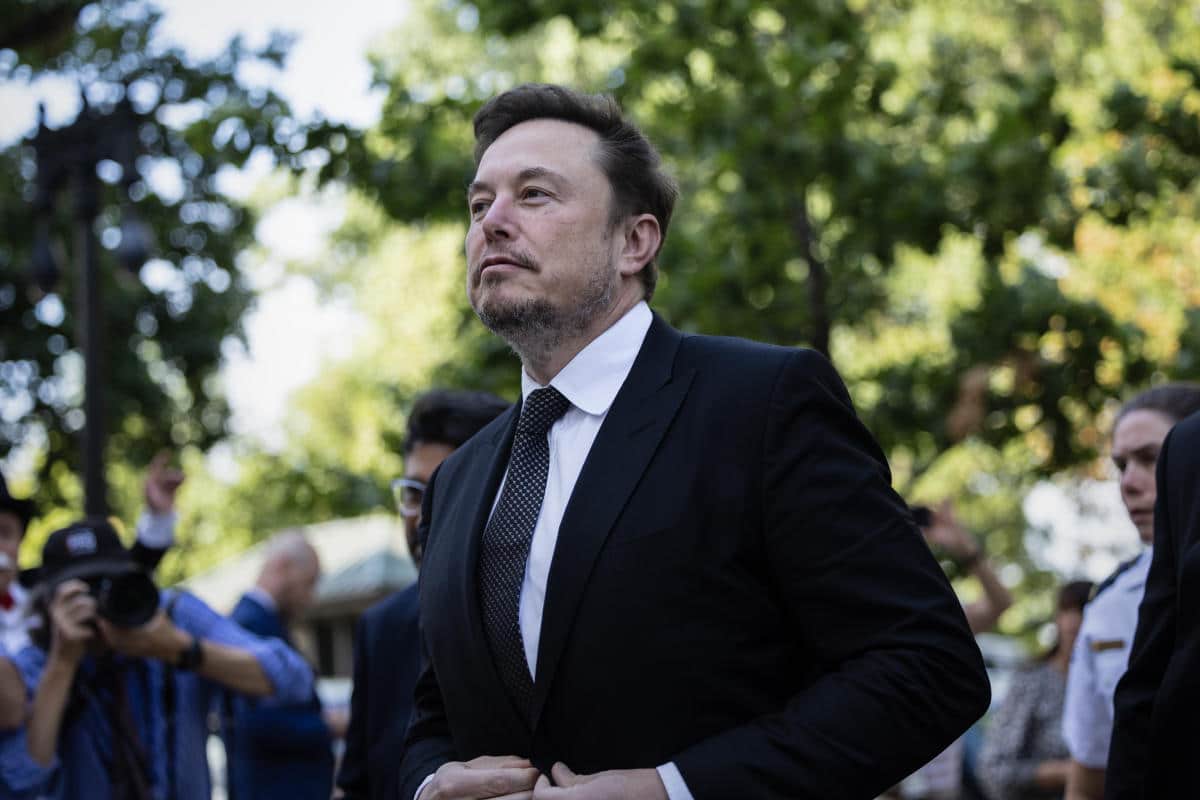 Η SEC μηνύει τον Elon Musk επειδή αρνήθηκε να καταθέσει σε έρευνα στο Twitter
