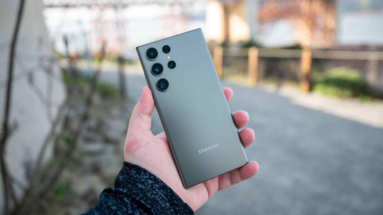 Το Samsung Galaxy S23 Series έχει τώρα Android 14 & One UI 6
