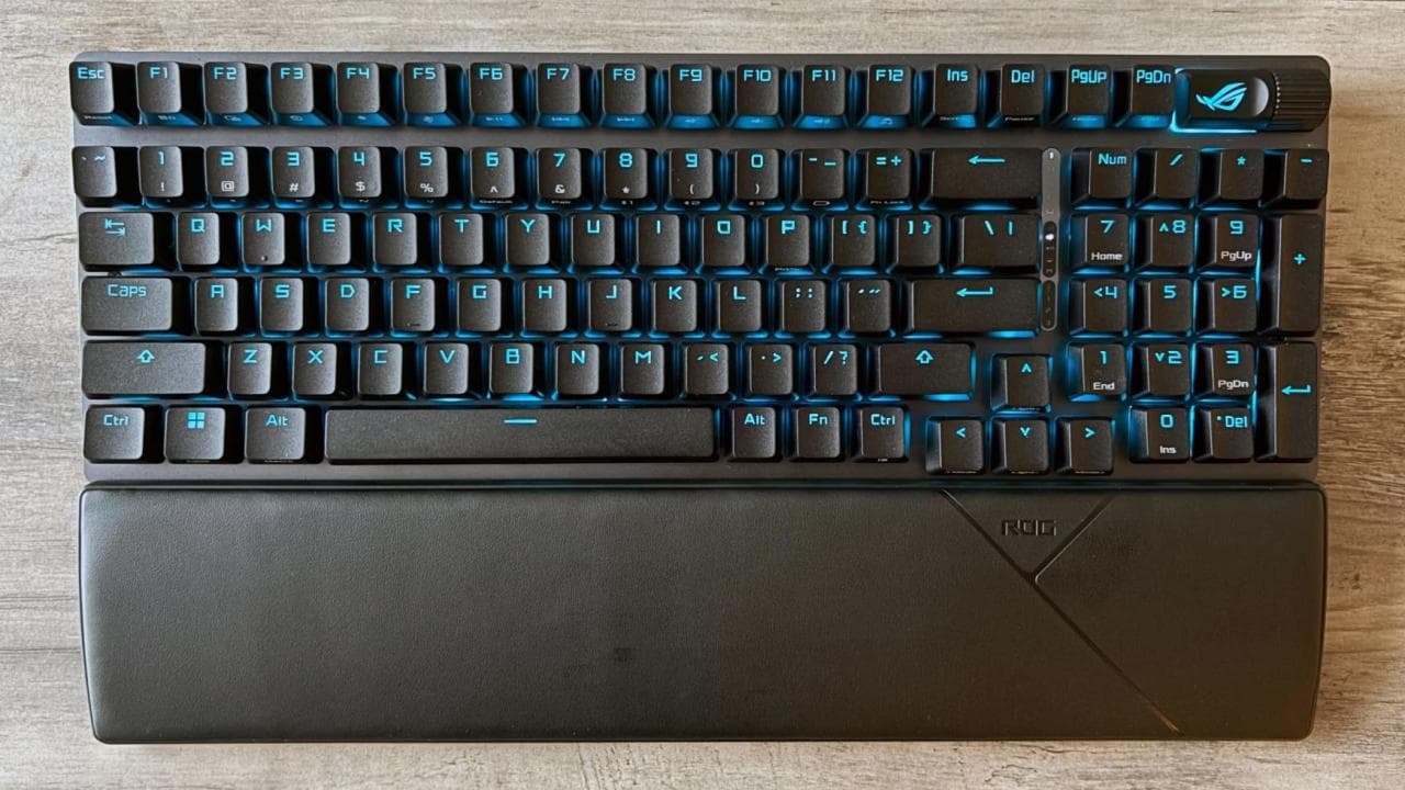 PC accessories, consoles, monitors, games and more, PC accessories, consoles, monitors, games and more, TechWar.gr