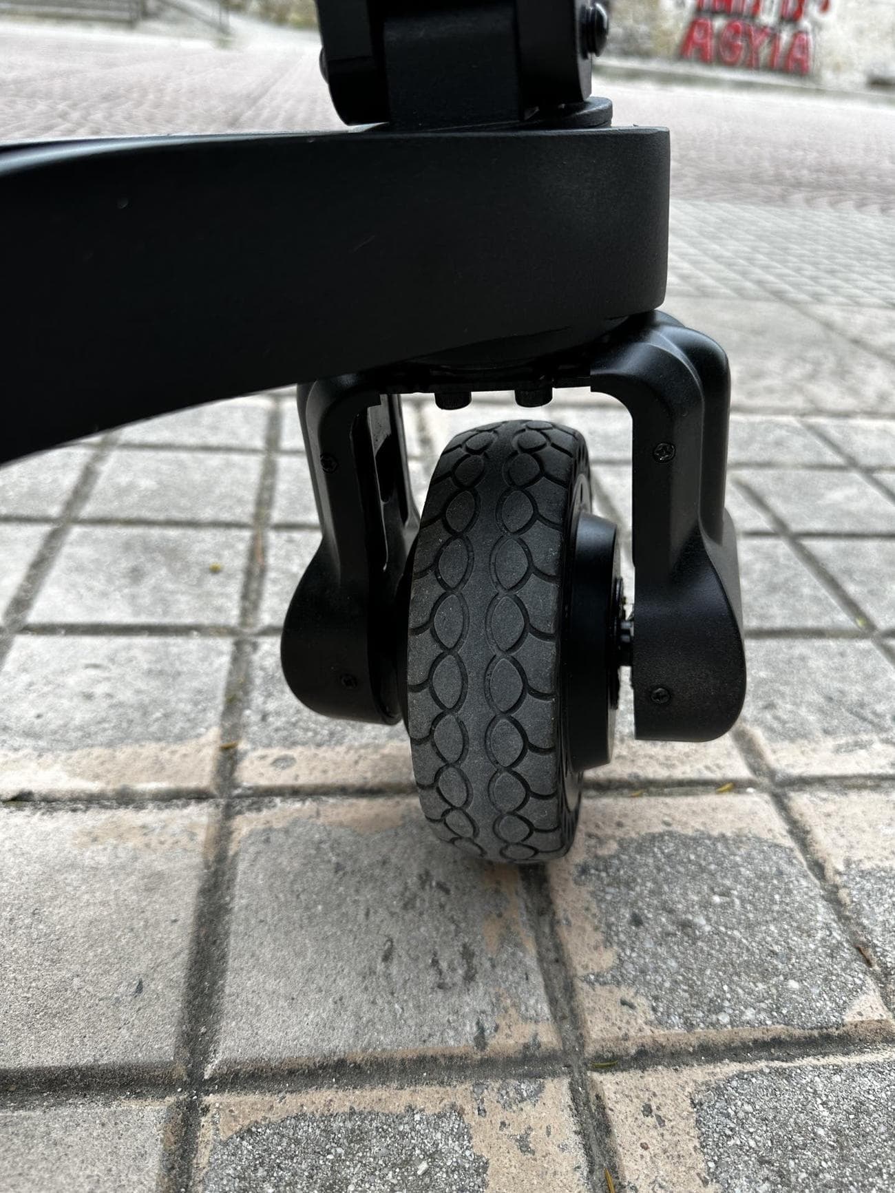 Dynamic Scooter Model B