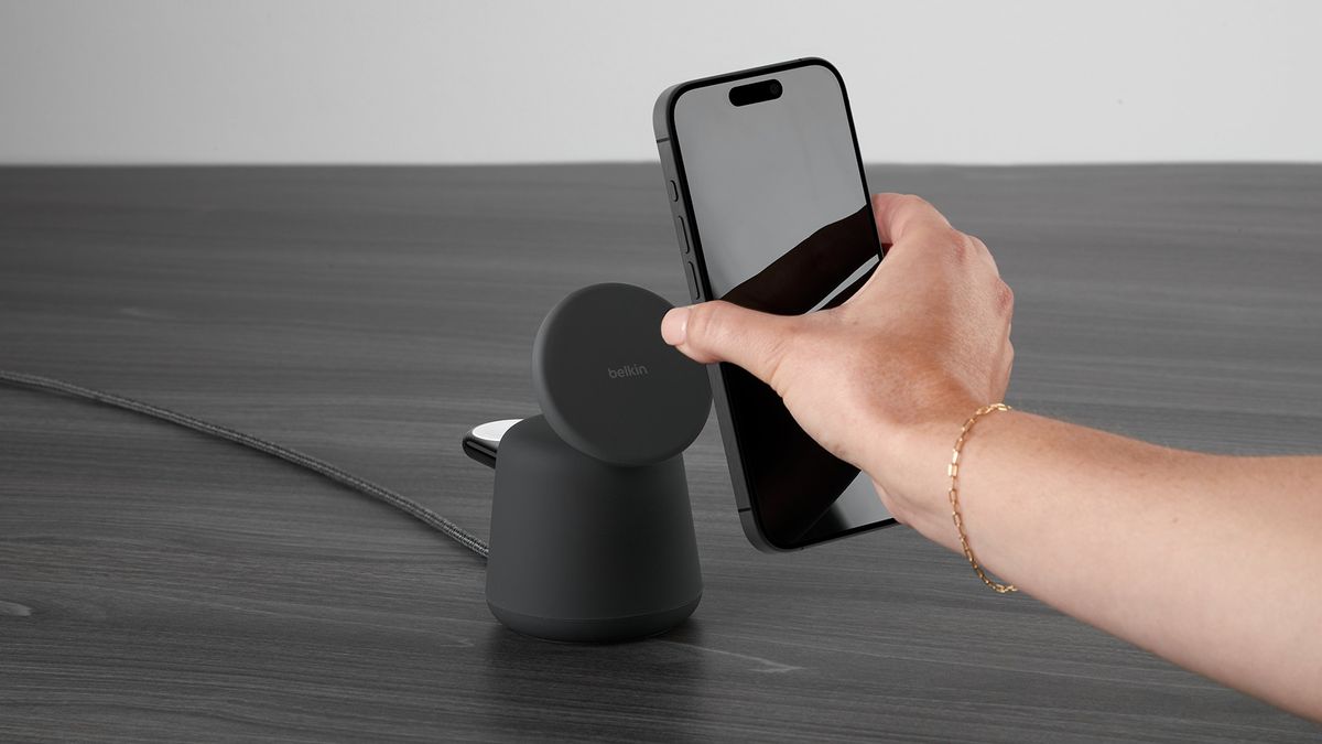Belkin BoostCharge Pro 2-in-1 Dock