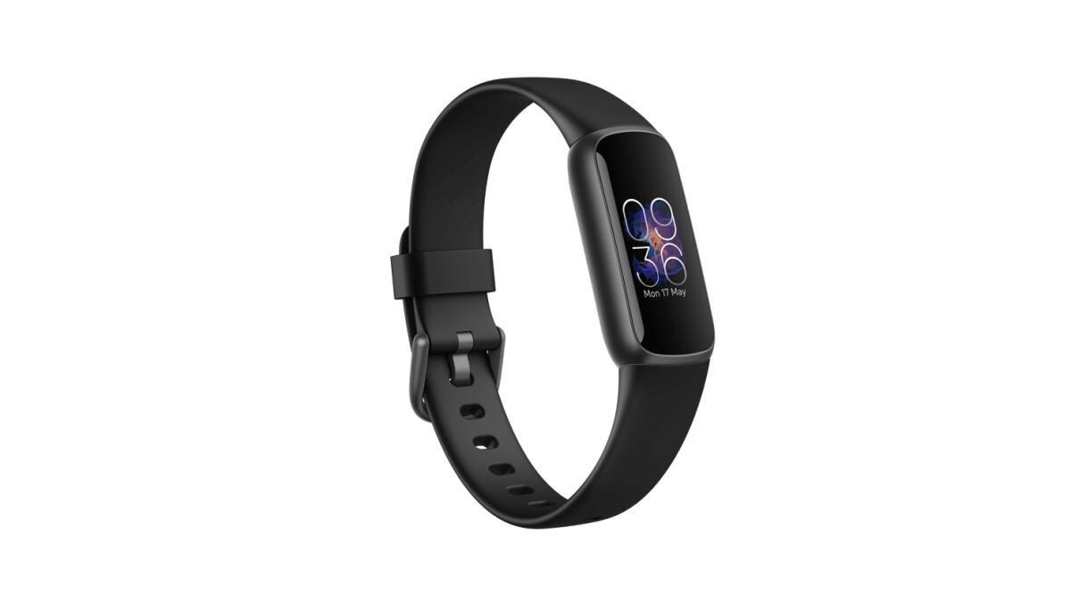 A no-brainer deal on Amazon makes the Fitbit Luxe cheaper than it's ever been