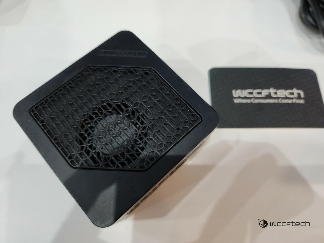 Το Minisforum λανσάρει το MS-01, είναι ο πρώτος μίνι σταθμός εργασίας με υποστήριξη έως Core i9-13900H & dGPU στα 549 $, Το Minisforum λανσάρει το MS-01, είναι ο πρώτος μίνι σταθμός εργασίας με υποστήριξη έως Core i9-13900H & dGPU στα 549 $, TechWar.GR