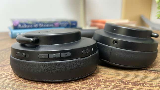 Τρομακτικό καλό ANC και μια μπαταρία που αρνείται να πεθάνει, Τρομακτικό καλό ANC και μια μπαταρία που αρνείται να πεθάνει, TechWar.gr