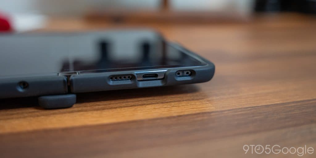 Η θήκη Pixel Fold Grip και το δέρμα X-Ray της Dbrand είναι υπέροχοι συνδυασμοί, Η θήκη Pixel Fold Grip και το δέρμα X-Ray της Dbrand είναι υπέροχοι συνδυασμοί, TechWar.gr