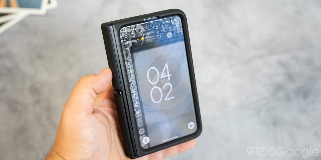 Η θήκη Pixel Fold Grip και το δέρμα X-Ray της Dbrand είναι υπέροχοι συνδυασμοί, Η θήκη Pixel Fold Grip και το δέρμα X-Ray της Dbrand είναι υπέροχοι συνδυασμοί, TechWar.gr