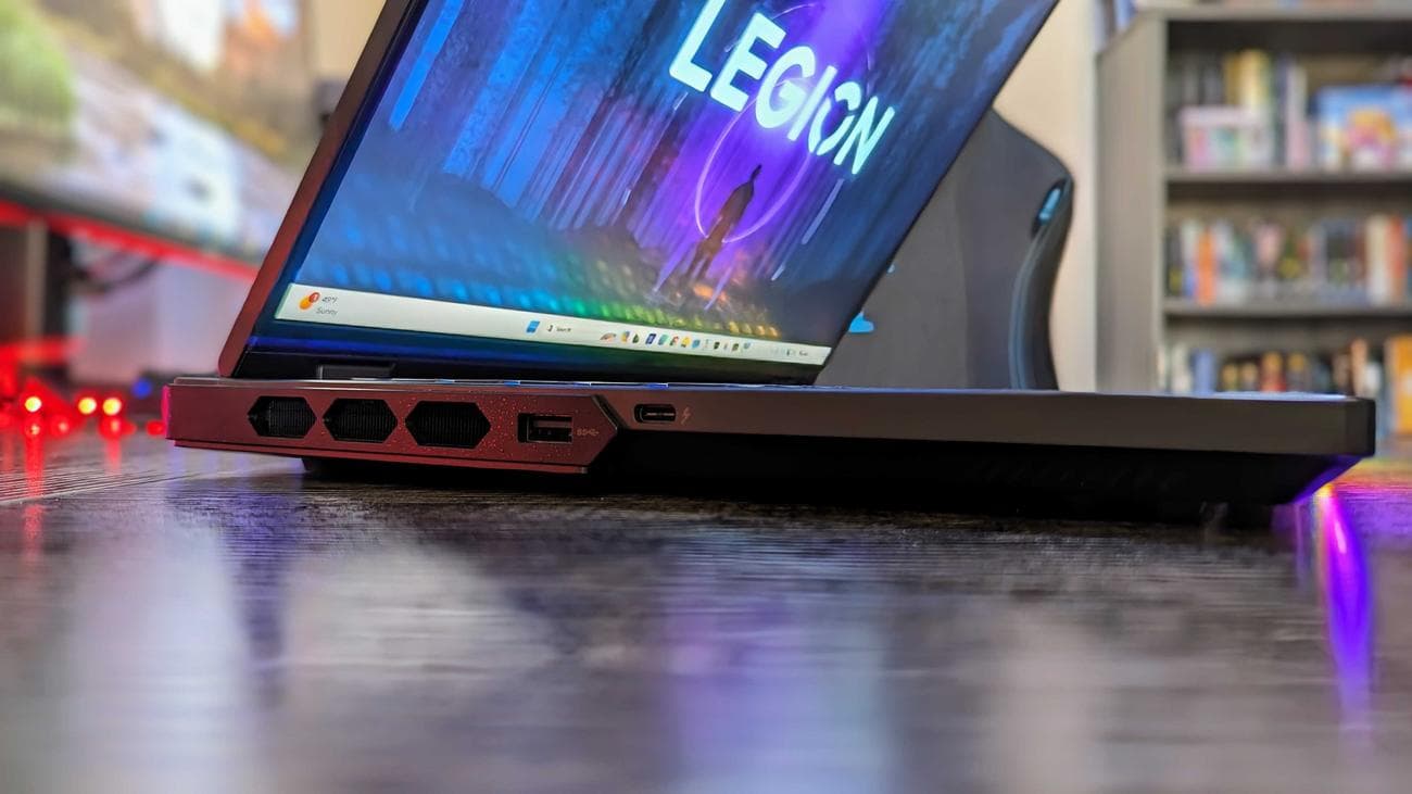 Review: The Lenovo Legion Pro 7i (Gen 8) is an excellent laptop, Review: The Lenovo Legion Pro 7i (Gen 8) is an excellent laptop, TechWar.gr