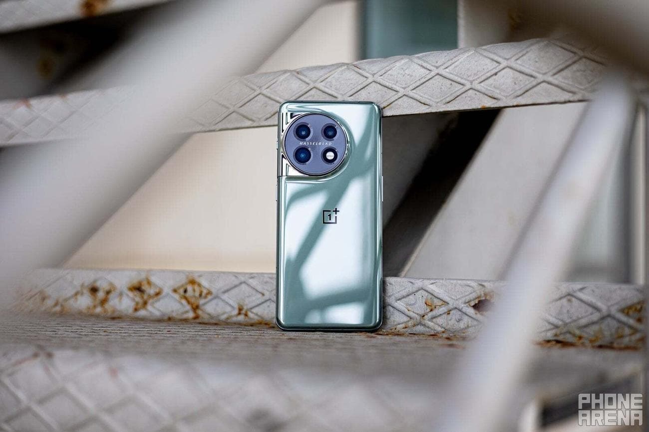 Βραβεία PhoneArena 2023 "Flagship Killer": τα πιο υποβαθμισμένα τηλέφωνα εκεί έξω, Βραβεία PhoneArena 2023 “Flagship Killer”: τα πιο υποβαθμισμένα τηλέφωνα εκεί έξω, TechWar.gr