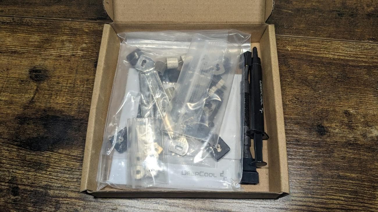 Ψύξη από πάνω προς τα κάτω δοκιμασμένη έναντι των Scythe, Noctua και BeQuiet!, Ψύξη από πάνω προς τα κάτω δοκιμασμένη έναντι των Scythe, Noctua και BeQuiet!, TechWar.gr