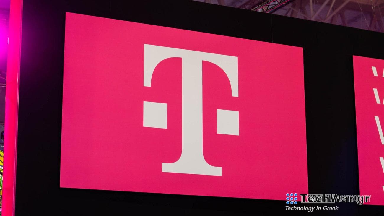 T Mobile logo on sign