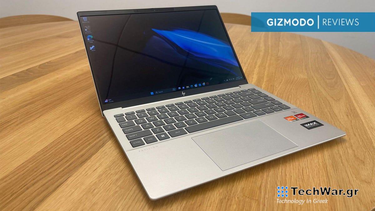 Ένας εντυπωσιακός φορητός υπολογιστής προϋπολογισμού με εξαιρετική οθόνη
