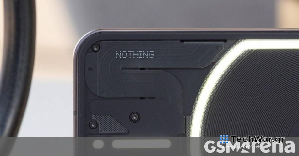 Η τιμή του Nothing Phone (2a) δεν διαρρέει παράλληλα με τις επιλογές RAM/αποθήκευσης
