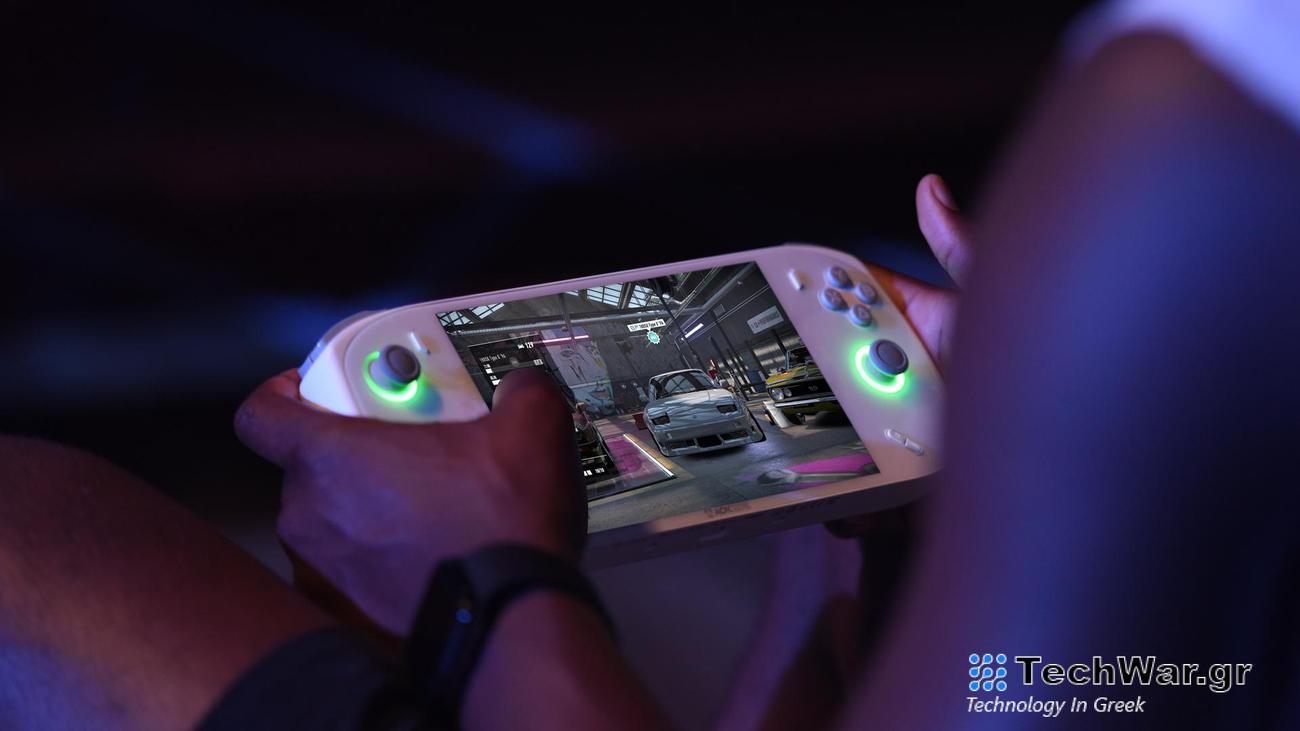 AOKZOE A2 Gaming Handheld Launches On 22nd December: AMD Ryzen 7840U Starts At $699, 6800U Variant For $599 1
