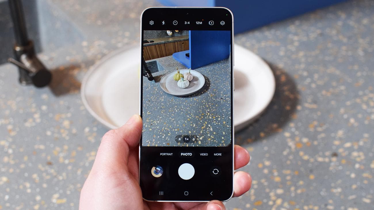 Το τυπικό Samsung Galaxy S24 τράβηξε πραγματικά την προσοχή μου – και θα μπορούσε επίσης να είναι μια ευκαιρία, Το τυπικό Samsung Galaxy S24 τράβηξε πραγματικά την προσοχή μου – και θα μπορούσε επίσης να είναι μια ευκαιρία, TechWar.GR