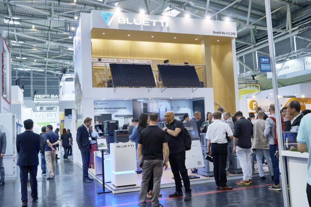 Η BLUETTI παρουσιάζει το ντεμπούτο της νέας αδιάβροχης φορητής γεννήτριας ρεύματος και της πρώτης βιομηχανικής δέσμης ψυγείου MultiCooler, Η BLUETTI παρουσιάζει το ντεμπούτο της νέας αδιάβροχης φορητής γεννήτριας ρεύματος και της πρώτης βιομηχανικής δέσμης ψυγείου MultiCooler, TechWar.GR