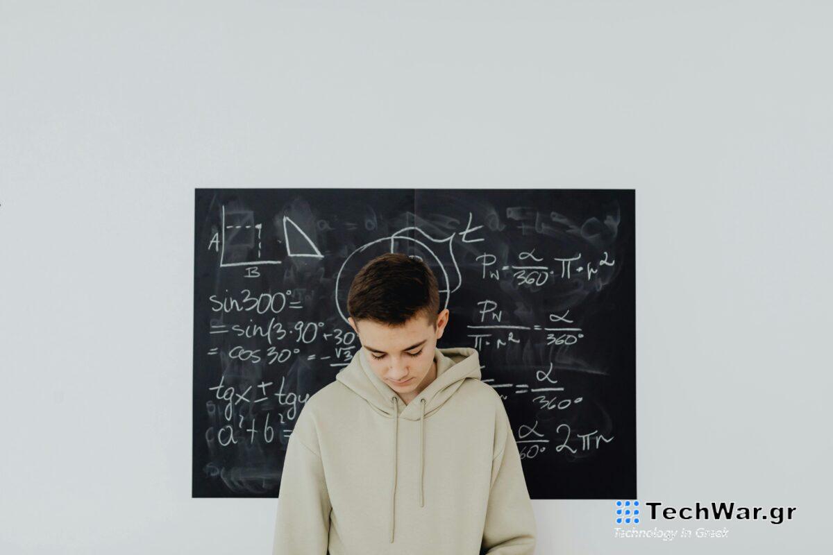 DeepMind: Η AI της Google τους κερδίζει όλους στα Μαθηματικά