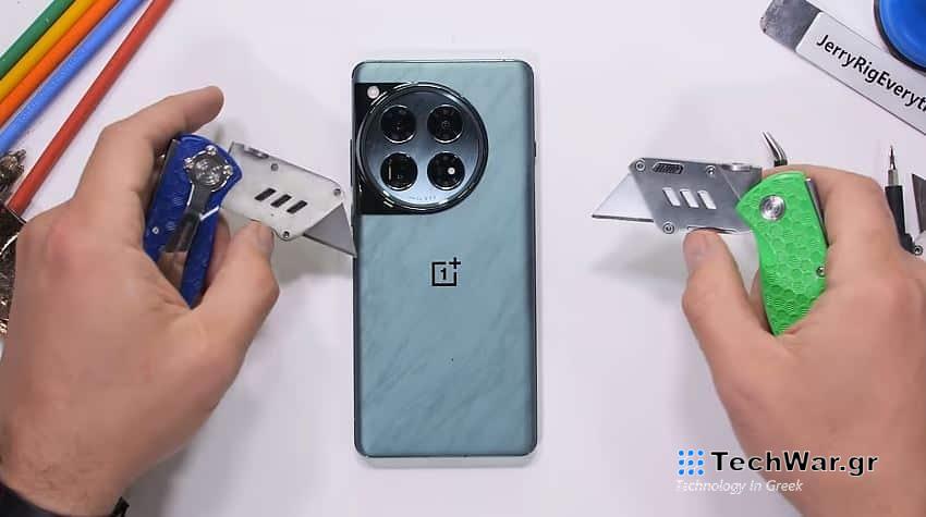 OnePlus 12, OnePlus 12: Teardown βίντεο αποκαλύπτει το τεράστιο σύστημα ψύξης