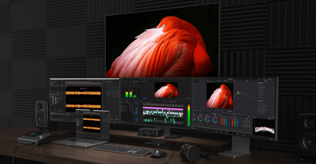 Αποκτήστε μια εγκατάσταση MacBook με τέσσερις οθόνες με το FusionDock Max 1 του iVANKY - iVANKY Docking Station Ultra quad display.webp - TechWar.GR