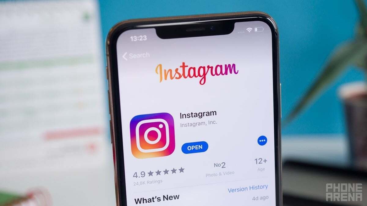 Why iPhone users "hate" Android: switching from flagship iPhone to folding Android in 2024