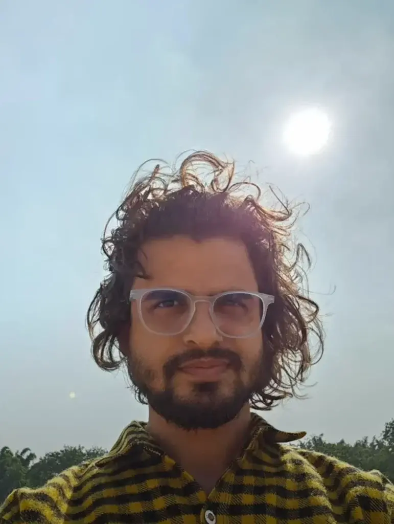 Is This the Ultimate Android Phone? - s24 ultra selfie camera sample - TechWar.GR