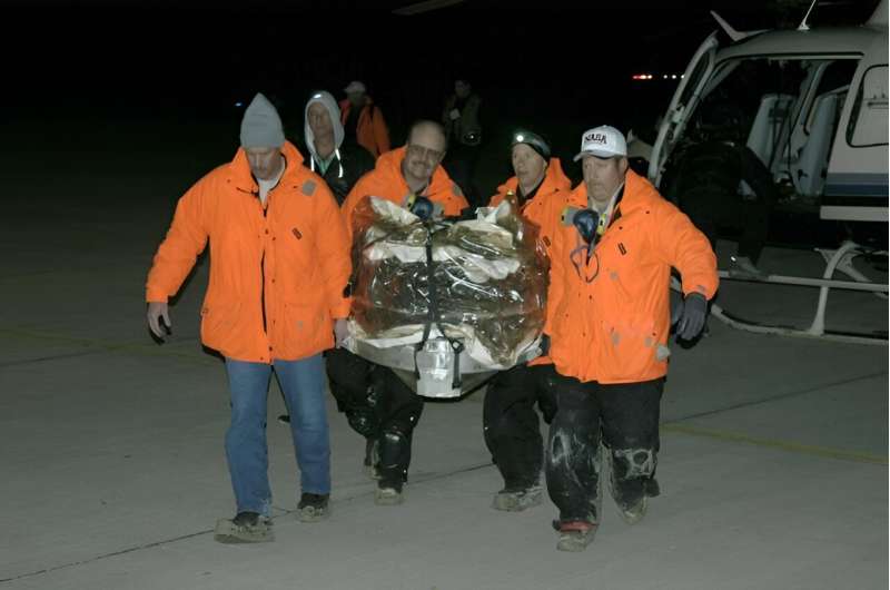 Τα δείγματα από τον μυστηριώδη κομήτη Wild 2 αποκαλύπτουν μια εκπληκτική ιστορία για το παρελθόν του ηλιακού μας συστήματος - samples from a wild co - TechWar.GR