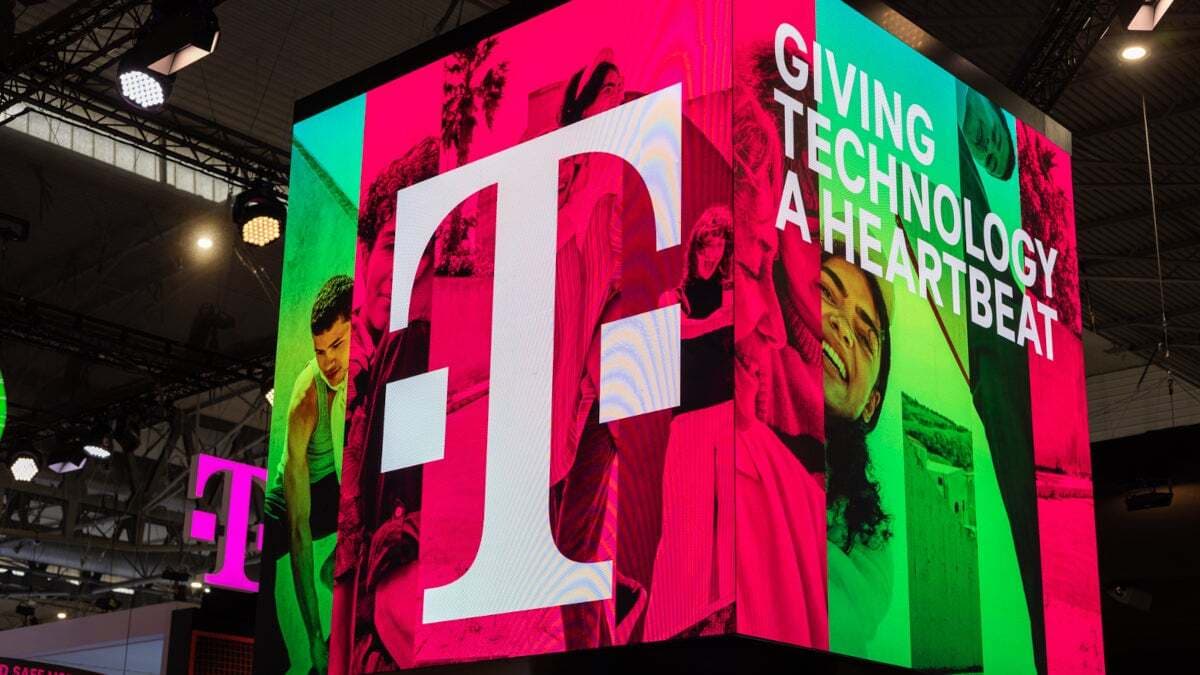 Μήνυση Class Action κατά της T-Mobile ισχυρίζεται ότι είπε ψέματα στο Κογκρέσο και κατέστρεψε καταστήματα που ανήκουν σε μειοψηφία, Μήνυση Class Action κατά της T-Mobile ισχυρίζεται ότι είπε ψέματα στο Κογκρέσο και κατέστρεψε καταστήματα που ανήκουν σε μειοψηφία, TechWar.GR