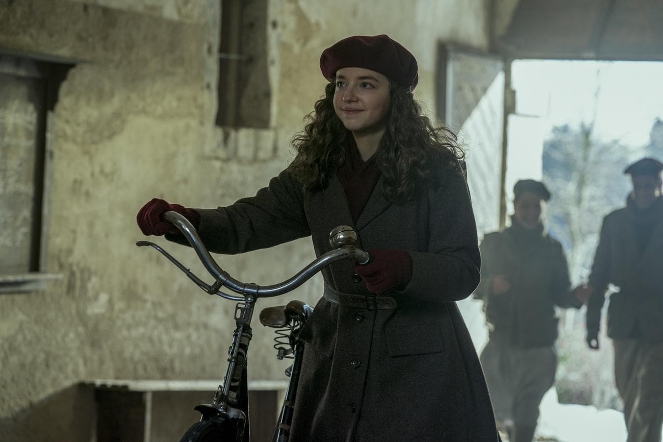 White Bird Review, White Bird Review, TechWar.GR