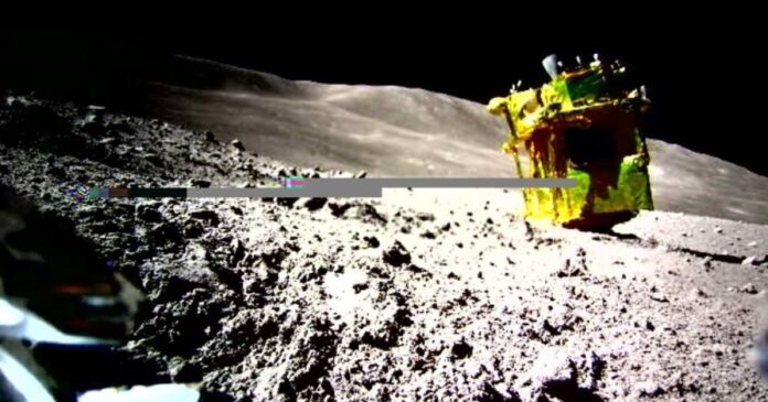 «Αναστήθηκε» το διαστημικό σκάφος SLIM στη Σελήνη