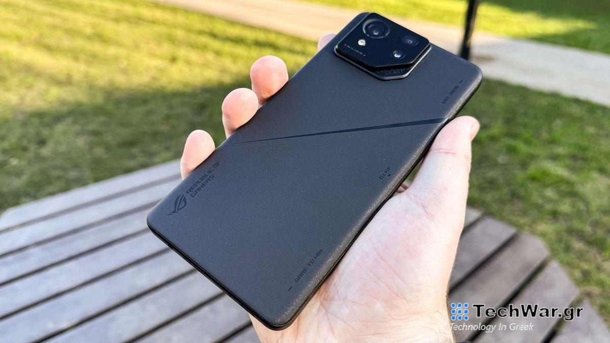 Asus ROG Phone 8 Pro from the back