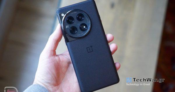 Δείτε πώς αισθάνεται το OnePlus 12 στο χέρι