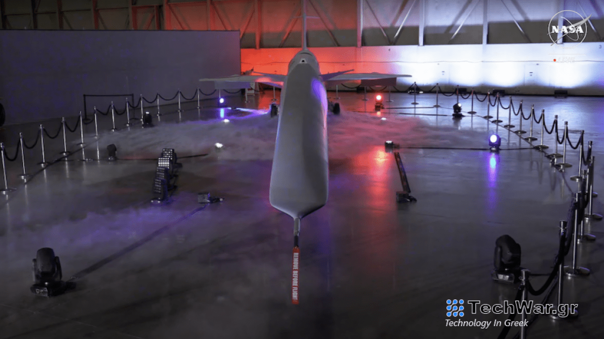  Η NASA αποκαλύπτει το X-plane της.  Θα πετάξει πάνω από τις ΗΠΑ με υπερηχητική ταχύτητα.
