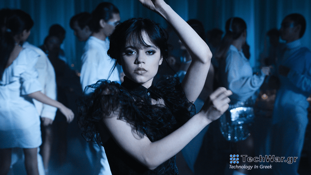 Η Τετάρτη συμμετέχει στη σπάνια λέσχη της σειράς του Netflix που παίρνει φυσική κυκλοφορία