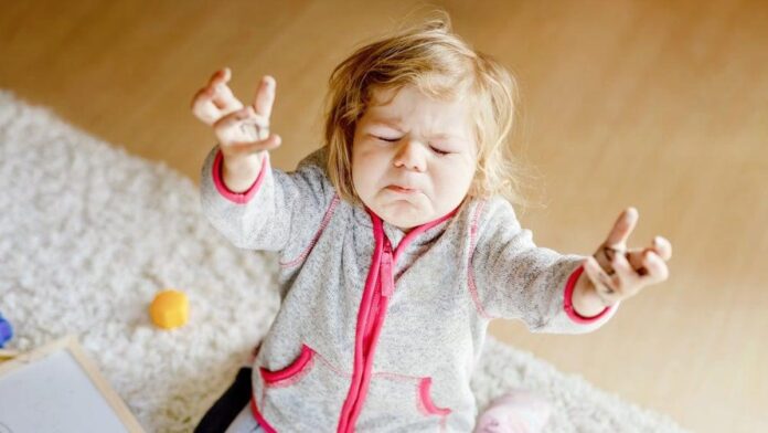 Η κουραστική γραφή θα μπορούσε να κάνει το ηλίθιο παιδί Η κουραστική γραφή θα μπορούσε να κάνει το ηλίθιο παιδί σας πιο έξυπνο, προτείνει η μελέτη