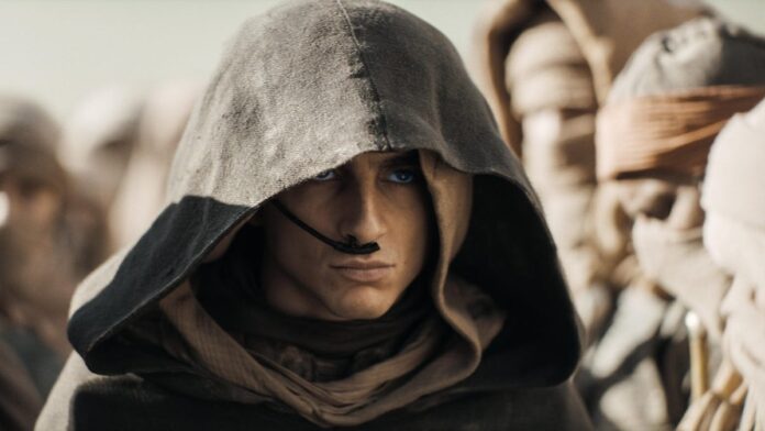 Ο Timothée Chalamet έχει αυτοπεποίθηση για το σκουλήκι της άμμου Ο Timothée Chalamet έχει αυτοπεποίθηση για το σκουλήκι της άμμου που ιππεύει στον αμμόλοφο 2