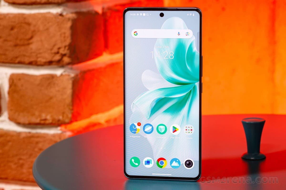 vivo V30 για αναθεώρηση