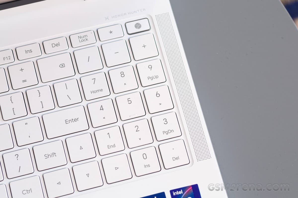 Το Honor MagicBook 16 Pro βρίσκεται για αξιολόγηση