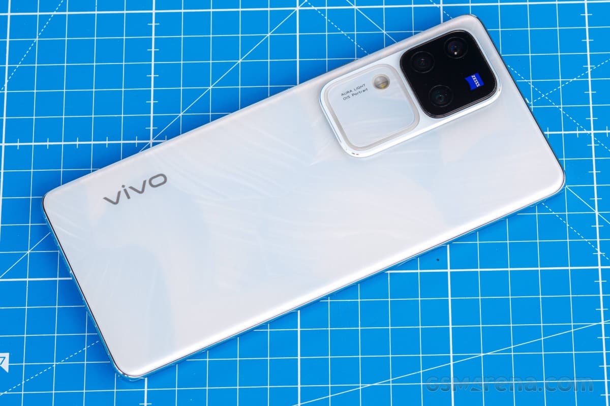 κριτική vivo V30 Pro