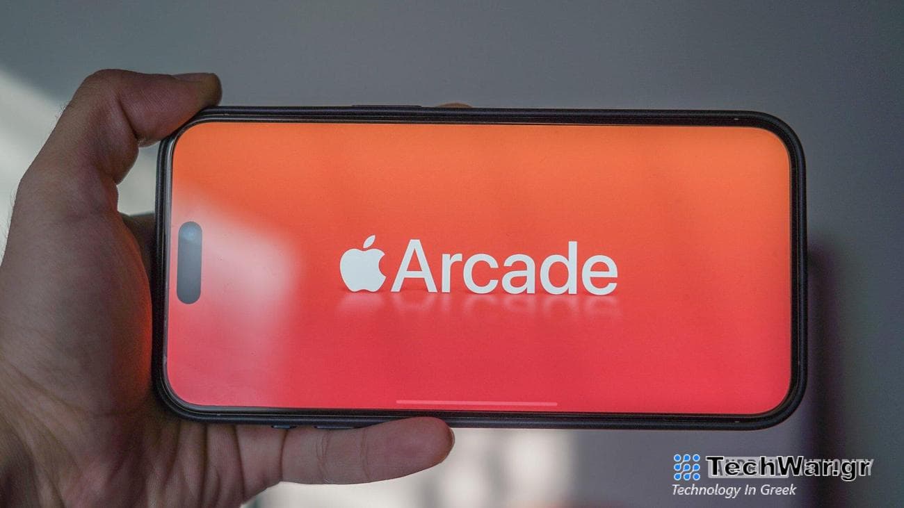 Apple Arcade logo on iPhone 15 Pro Max