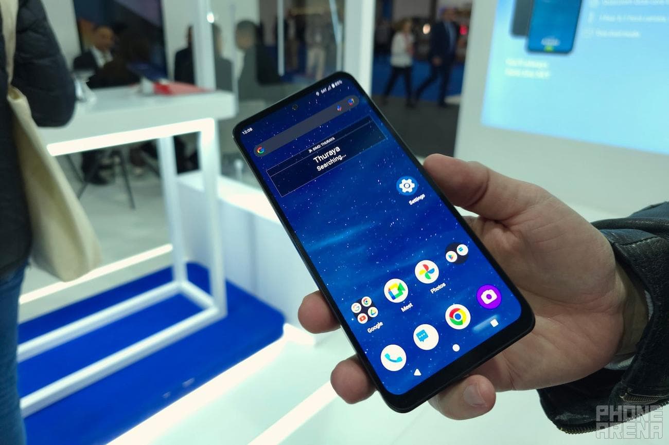 Το Skyphone: ένα υβρίδιο μεταξύ έξυπνου και δορυφορικού τηλεφώνου που το οδηγεί στο επόμενο επίπεδο