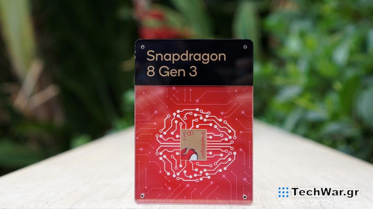 The Snapdragon 8 Gen 3 dummy chip.