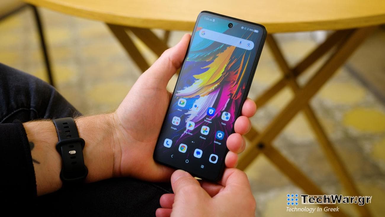 TCL 50 XE NXTPAPER front display