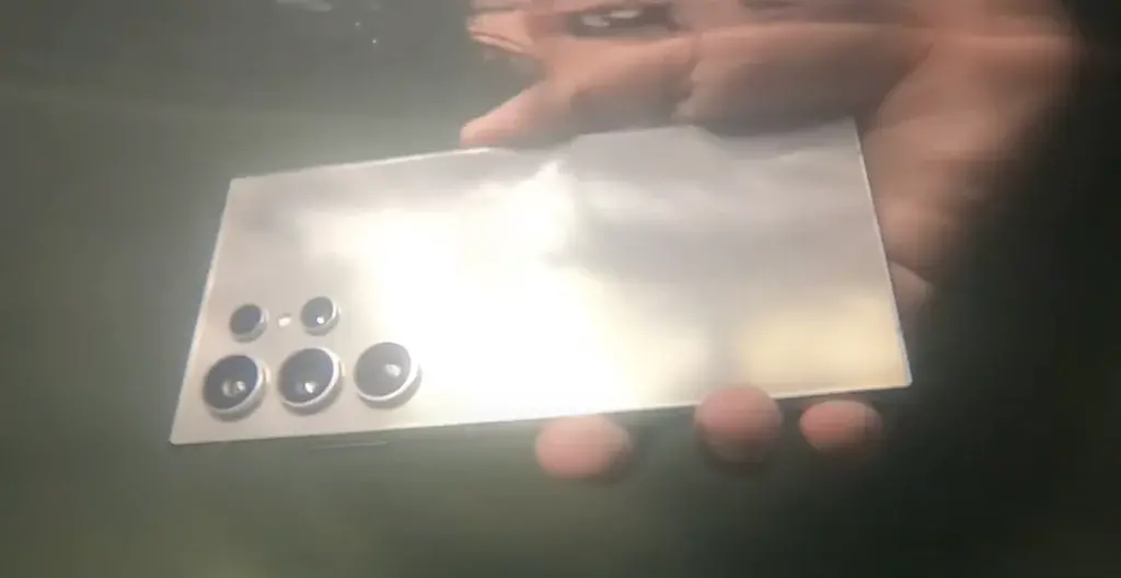 Samsung Galaxy S24 Ultra Αδιάβροχο