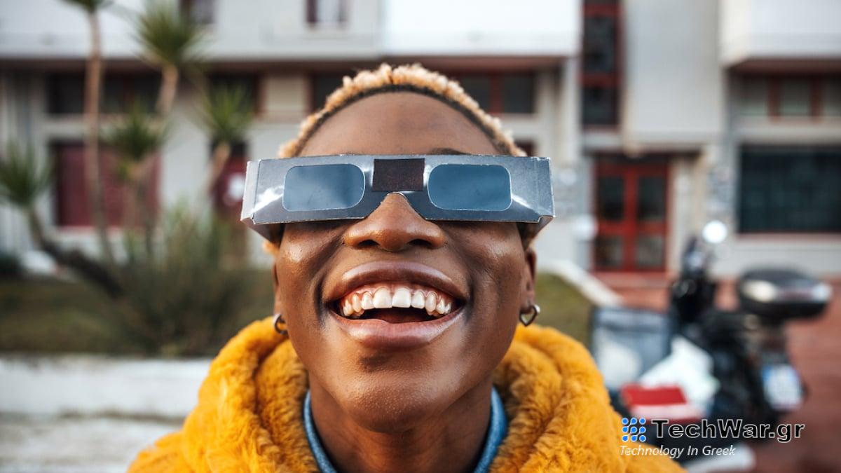 Αγοράστε γυαλιά έκλειψης ηλίου 2024 τώρα. Δείτε πώς μπορείτε να βρείτε τα νόμιμα.