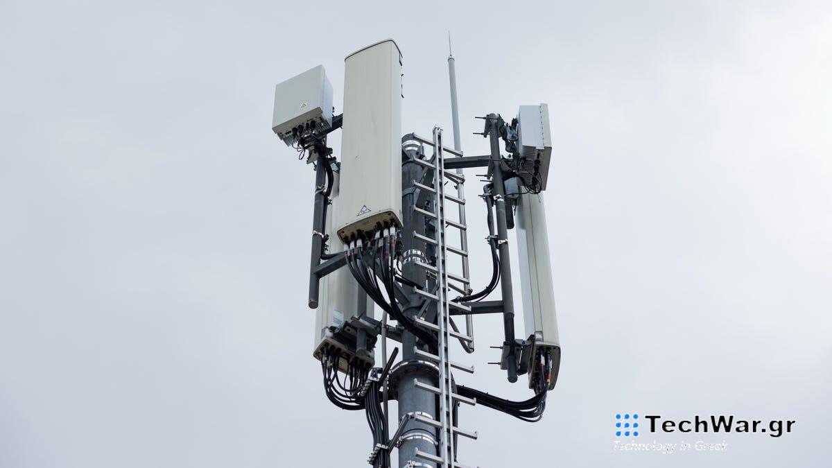 Ο ραδιοφωνικός πύργος 200 ποδιών εξαφανίζεται μυστηριωδώς στην Αλαμπάμα
