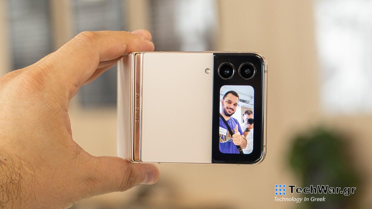 Η εκπληκτική νέα συμφωνία για το Galaxy Z Flip 4 αποδεικνύει ότι η εποχή των προσιτών πτυσσόμενων είναι προ των πυλών
