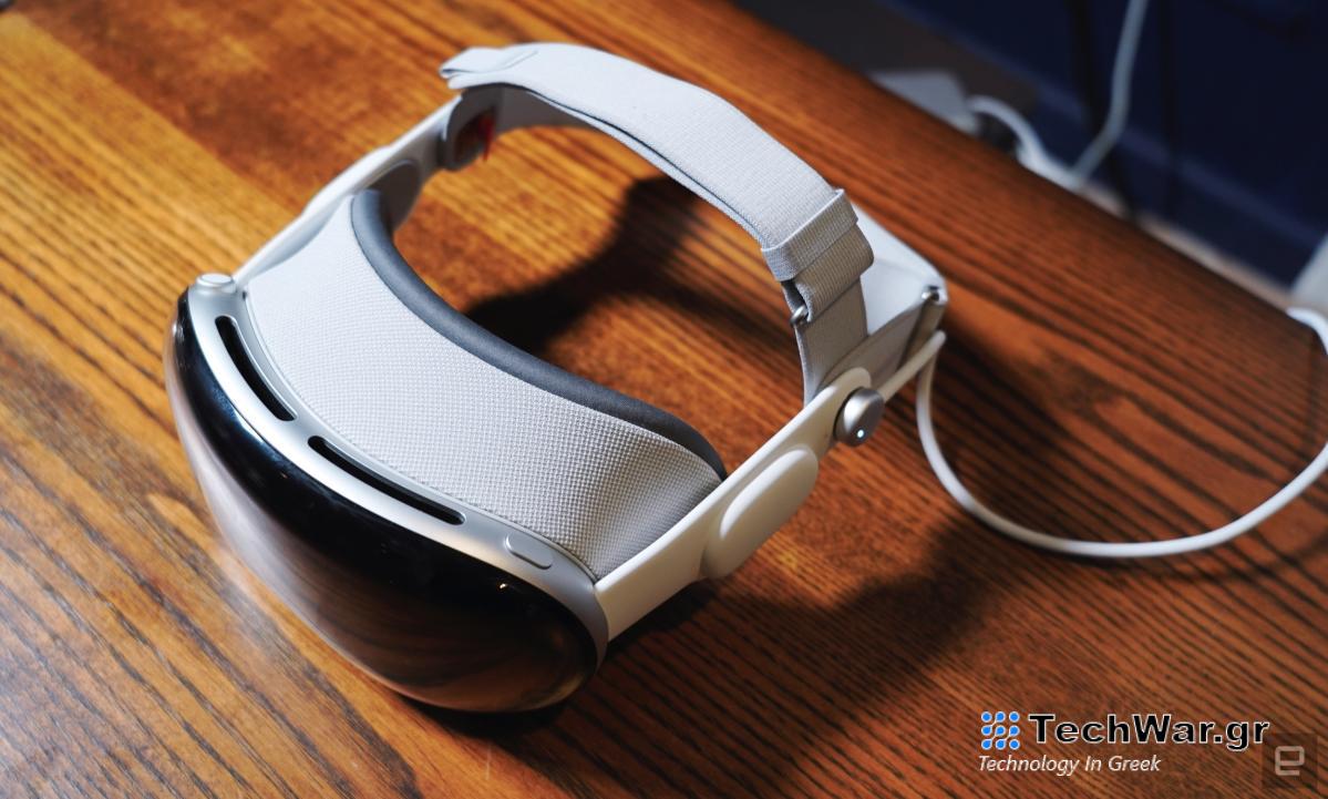 Ορισμένες μονάδες Apple Vision Pro φέρεται να ανέπτυξαν παρόμοια ρωγμή στο μπροστινό γυαλί