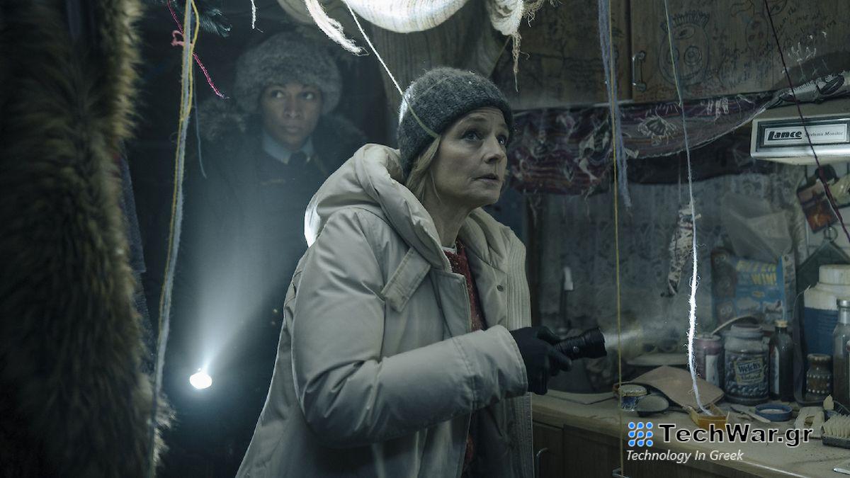 True Detective characters find evidence in season 4