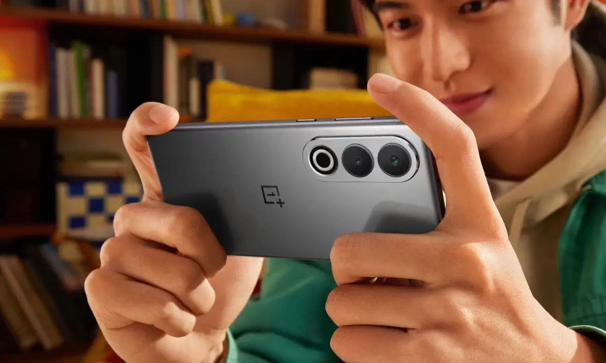 Είναι το OnePlus Ace 3V αδιάβροχο;
