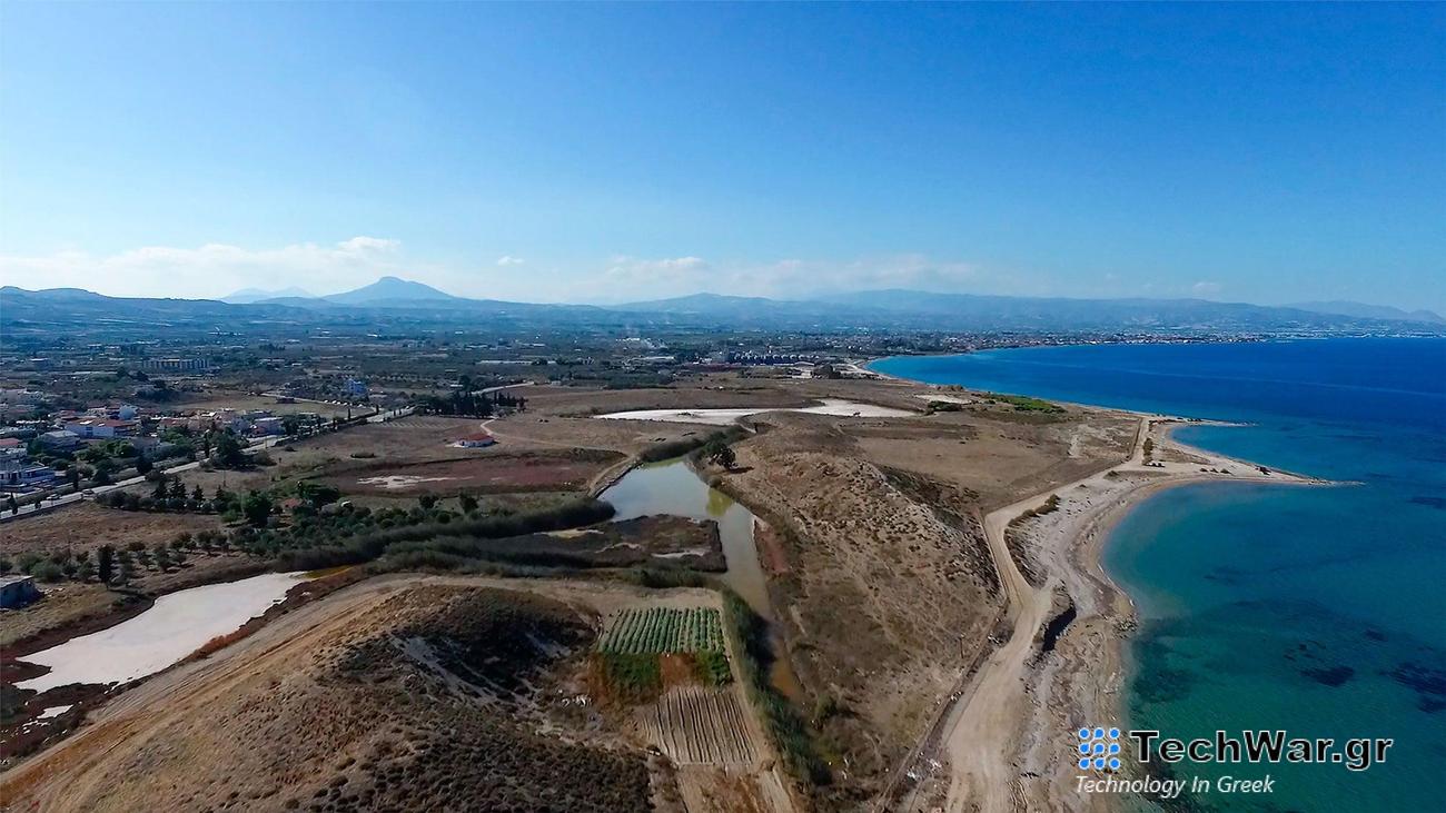 About halfway between the Greek cities of Corinth and Lechaio, the area around Corinth’s ancient port is tectonically active. That makes the area even more scientifically precious. While many archaeological sites from millennia ago have sunk beneath rising seas, centuries of tectonic uplift have preserved this spot. Parts of the ancient port now sit above sea level, including the inner harbor, where boats likely once berthed in a protected channel.